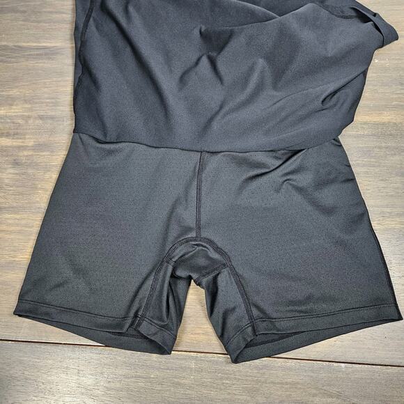 Title Nine Dream Skort Women’s M Black Athletic Skirt Built In Shorts Activewear - Picture 6 of 6